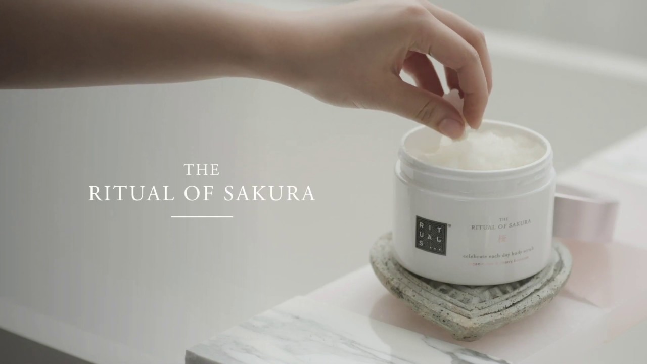 How to use: The Ritual of Sakura Body Scrub | Rituals
