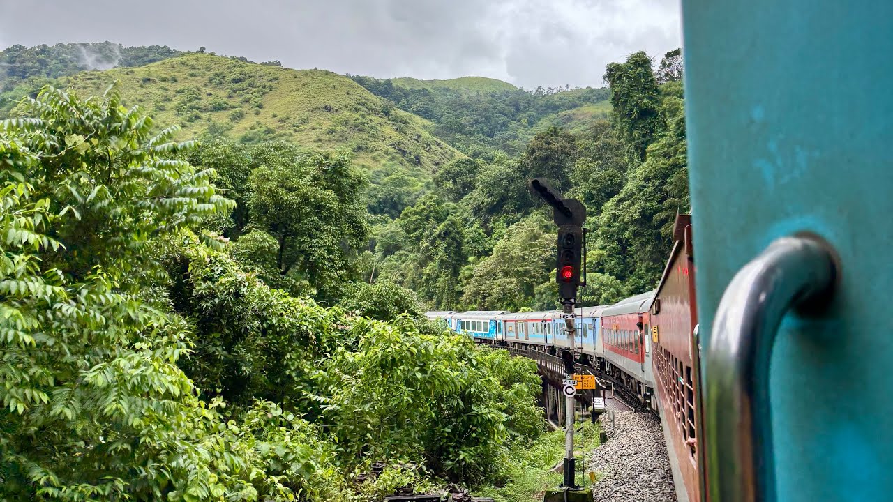 Train Journey in Karwar~Yeswantpur Express from Mangaluru through Shiradi ghats | Heaven | SWR | IR