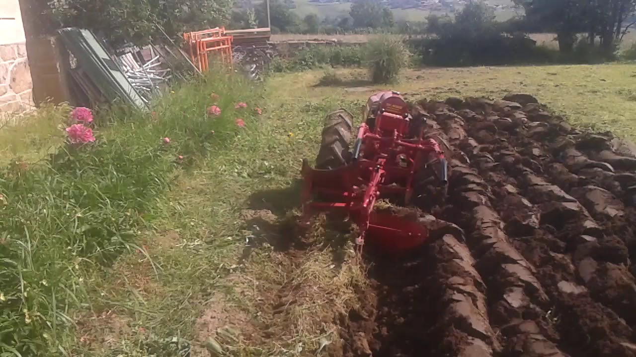 Labour gras avec l'Energic 409 3 vitesses