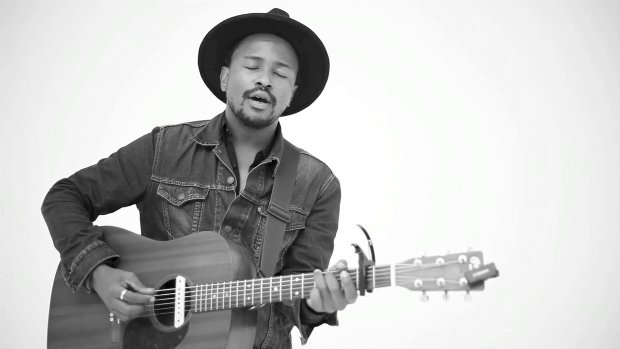 Majozi - The Lighthouse ( Raw and live)