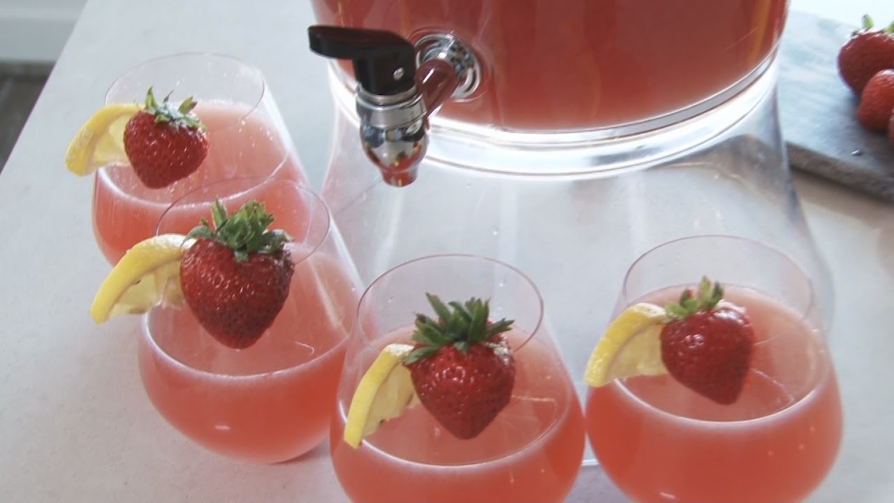 Strawberry Lemon Sangria