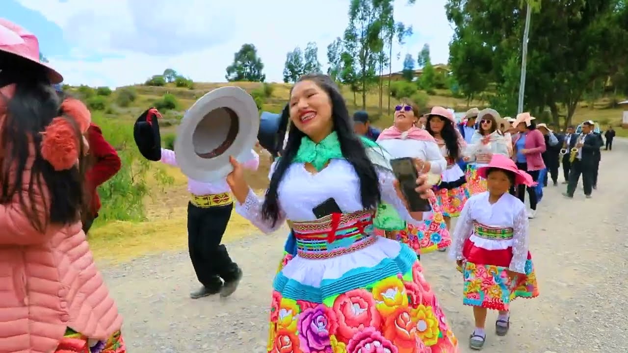 Gran herranza de vacas - Familia QUISPE DIAZ Barrio Vista Alegre  Chaynapampa #acoria #huancavelica