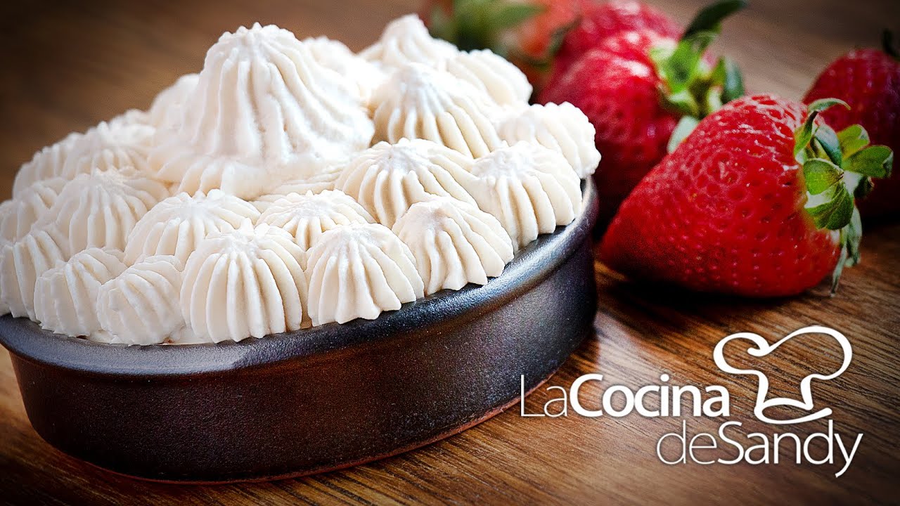 Crema chantilly o nata más firme en recetas de postres faciles