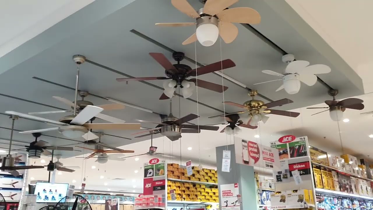 Kipas Angin Ceiling Fan di Ace Hardware Qbig BSD, Indonesia Jakarta industry | 8/31/2022 - HD
