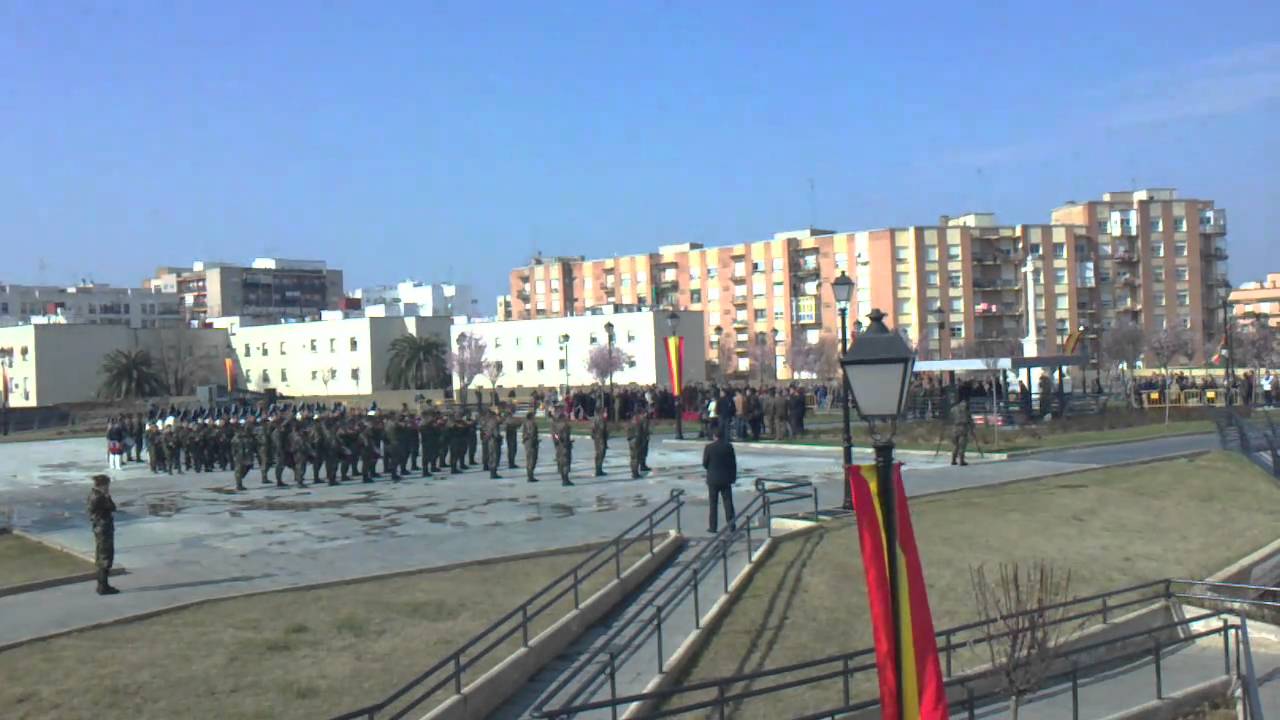 Salva de honor - Bicentenario General Menacho 3/04/2011 Badajoz