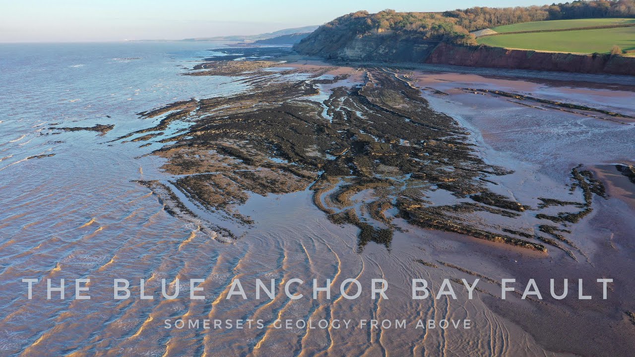 The Blue Anchor Bay Geological Fault....where the Jurassic meets the Triassic from above by drone 👀