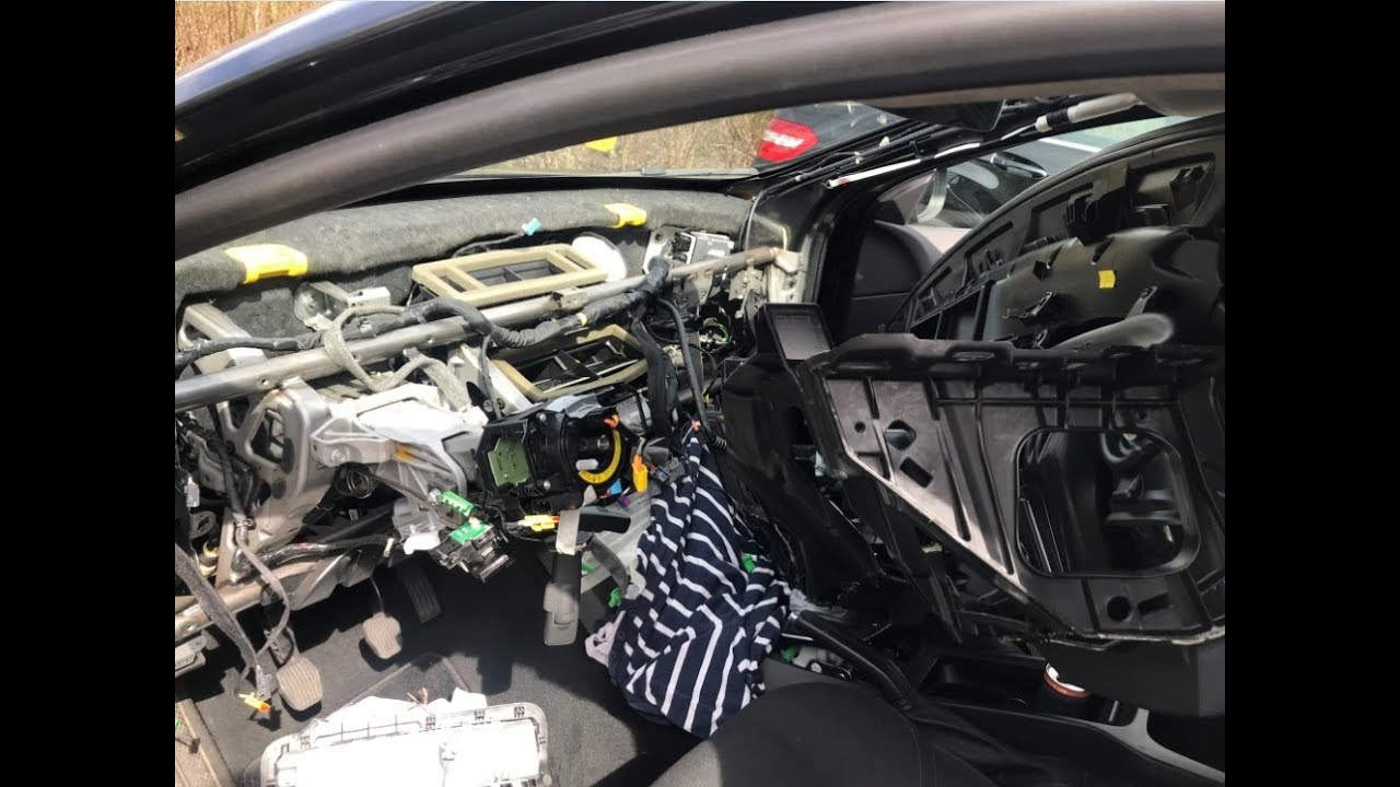 volvo v40 2012 2025 dashboard removal