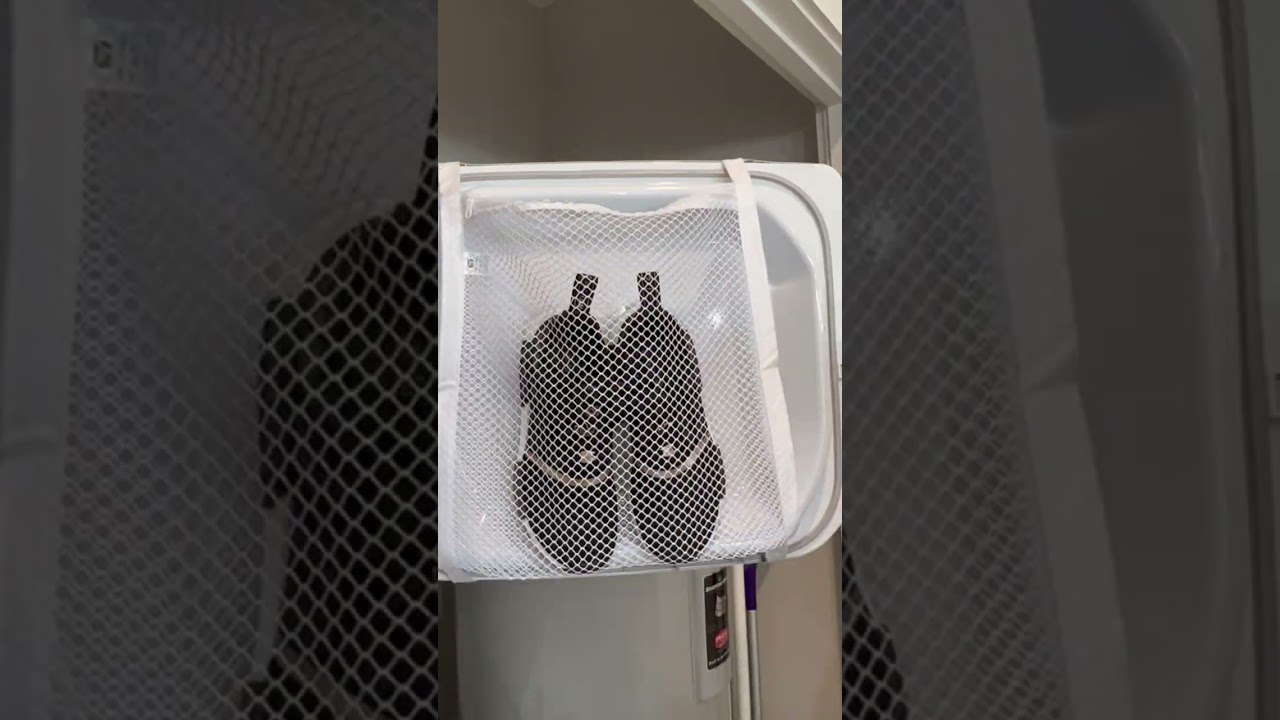 Как безопасно высушить обувь, не испортив ее в сушилке