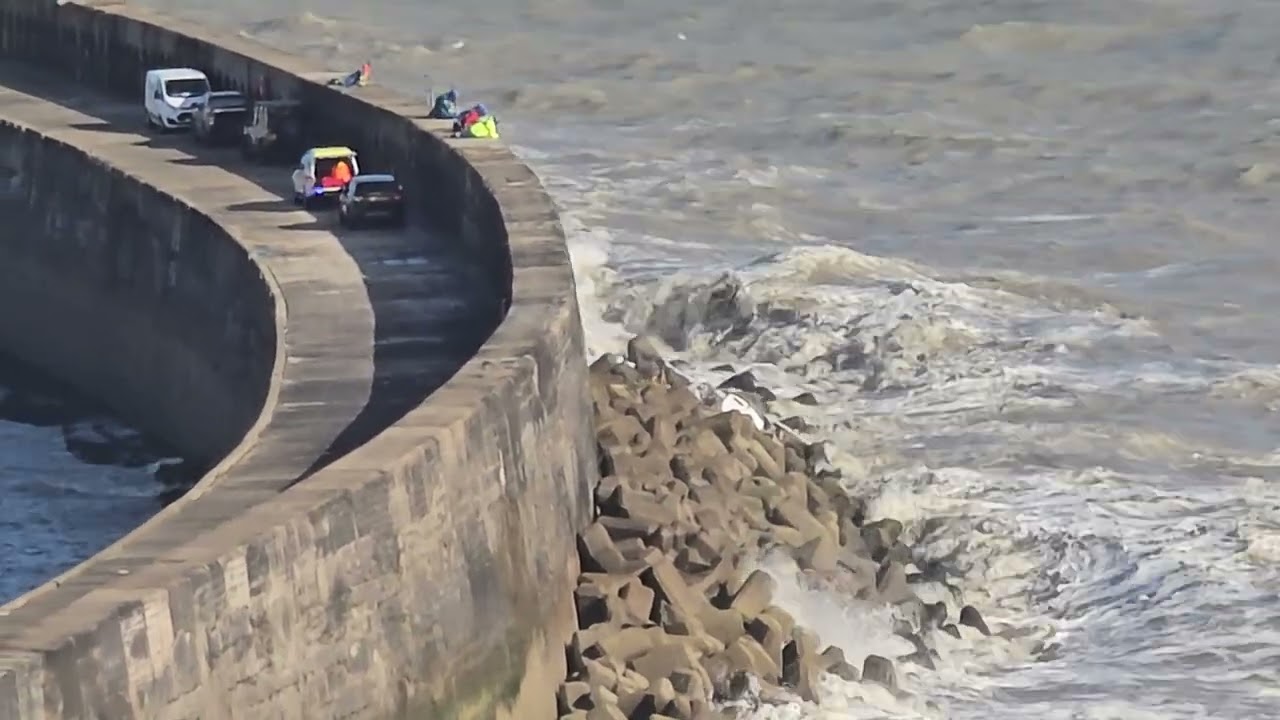 Coastguard Helicopter Winch-Man Saves Sailor in Dramatic Newhaven Yacht Crash