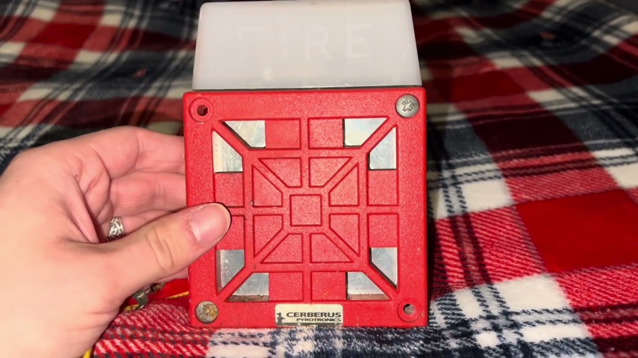 Cerberus Pyrotronics HSD-24/ Wheelock 7002T Fire Alarm Test 