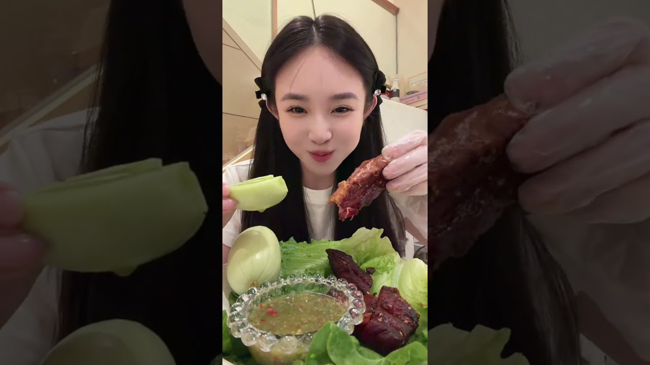 Crispy Pork Belly with Thai Spicy & Sour Flavors - Quick & Easy Recipe