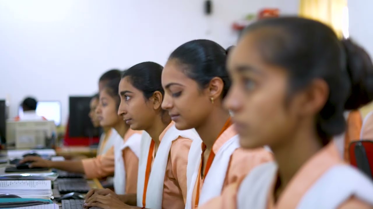 Arya Kanya Gurukul Campus: Where Culture Meets Education: Come and Explore