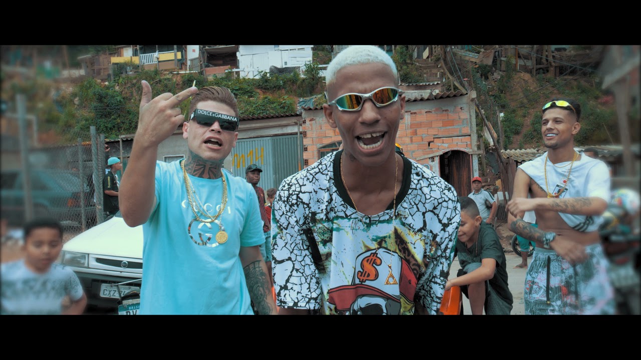 Medley Ano Novo - MC Foguinho BKS, MC Carpanezzi e MC RF3