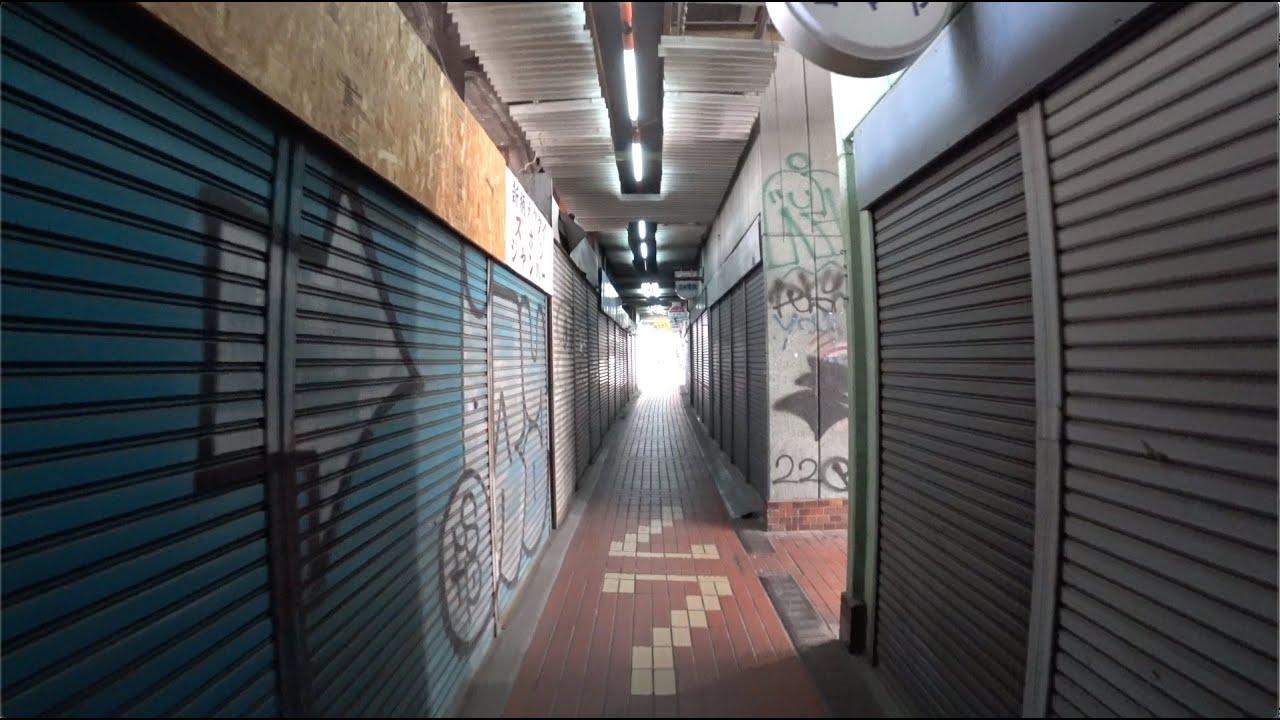 [4K] Walking Desolated Shopping Street at the center of Kobe City. Motoko Shopping Street