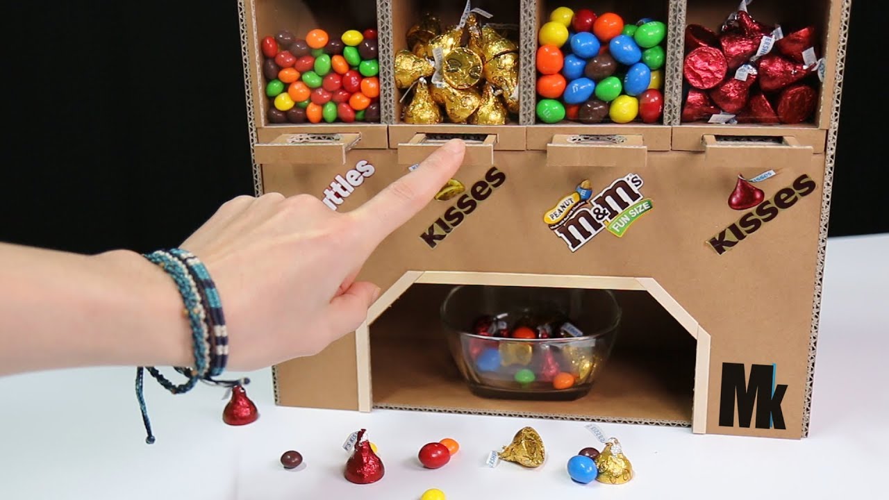 How to make chocolate Dispenser - Amazing Cardboard DIY