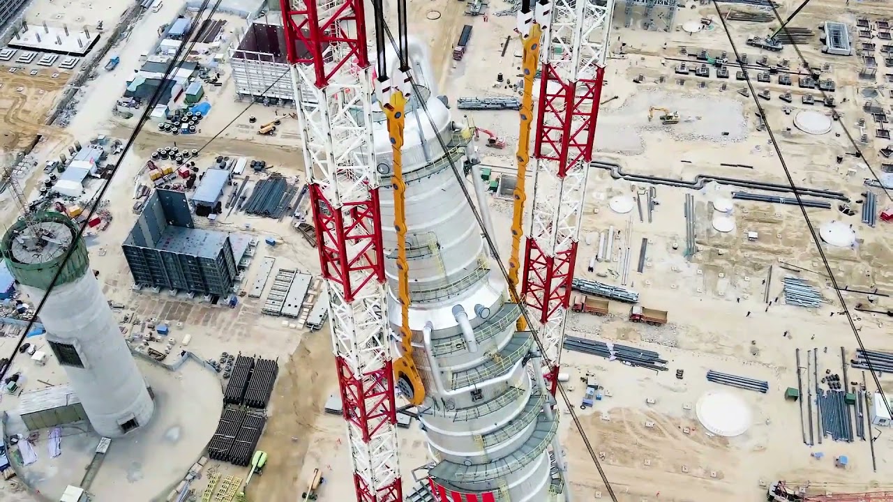 XCMG Crawler Crane XGC88000 & Gantry Crane MYQ5000 Perform a record breaking operation