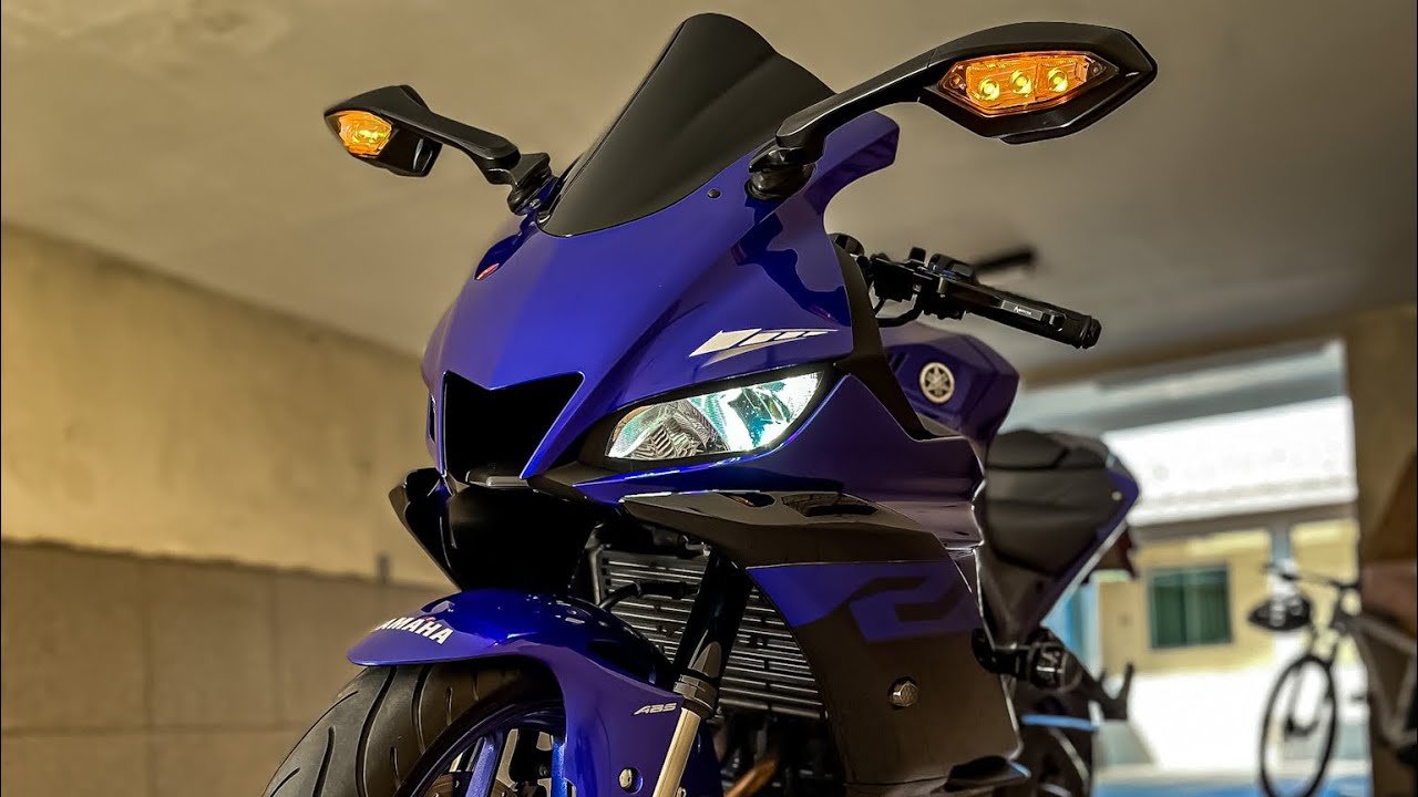 Yamaha R3 azul! Falando sobre todos os acessórios!