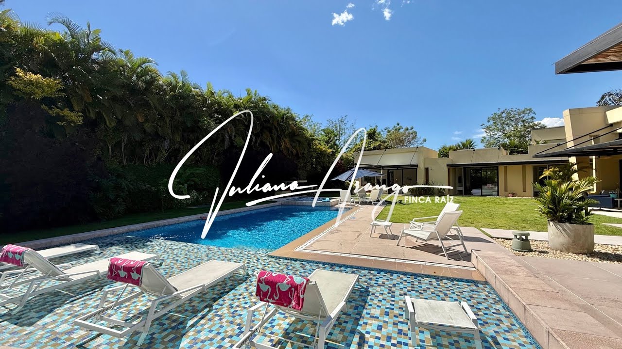 Vendo espectacular casa campestre AMOBLADA 🏡💲2.200 Millones 📐360m2 + 220m2 ext🌳1.286m2 📍Armenia Q