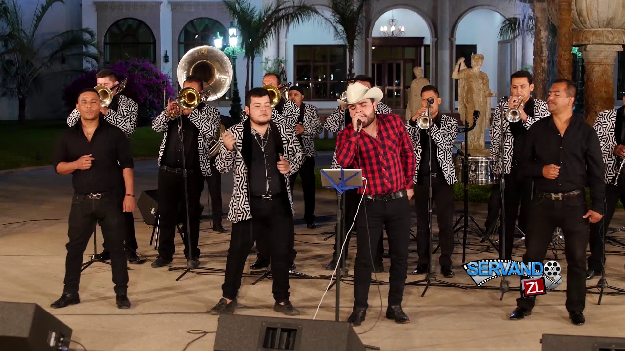 Abelardo Retamoza Ft. Banda Los Tierra Blanca - Hombre De Mucha Ley (En Vivo 2018)