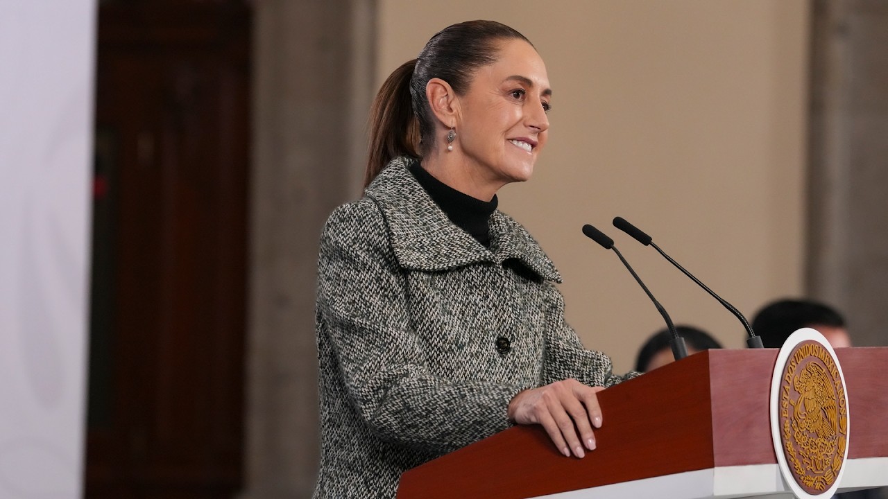 Siempre defenderemos a nuestros h&eacute;roes y hero&iacute;nas migrantes. Conferencia presidenta Sheinbaum