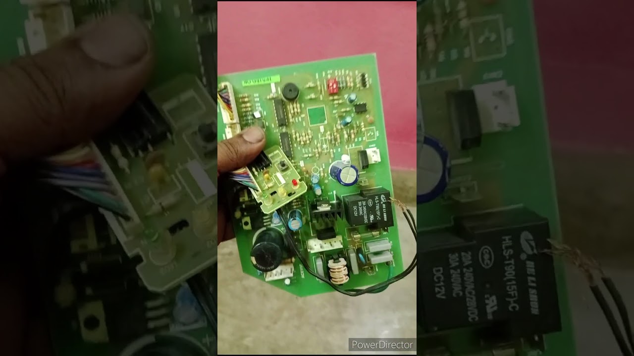 Hitachi split ac red light blinking error code 