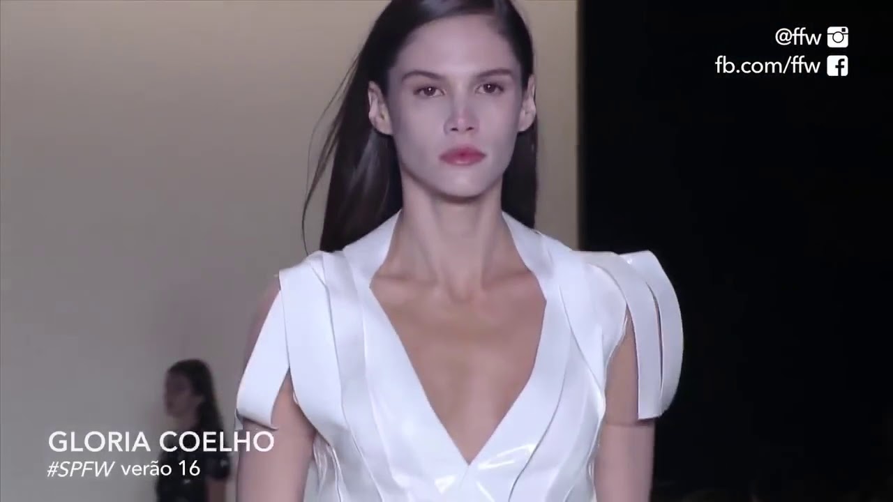 GLORIA COELHO SPFW - Desfile Verão 2016