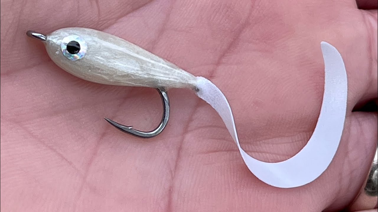 Fly Tying : Wiggle Tail Minnow