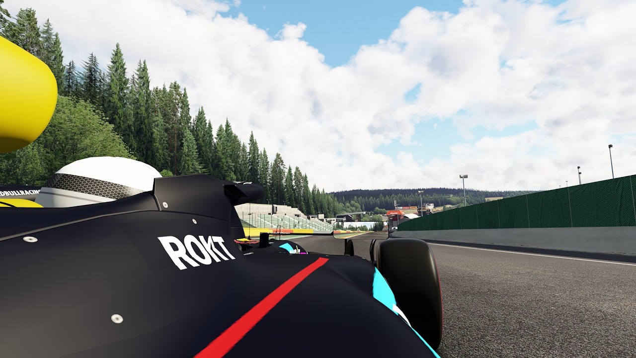 1:45.077 in the one and only RB19 at Spa WITHOUT DRS