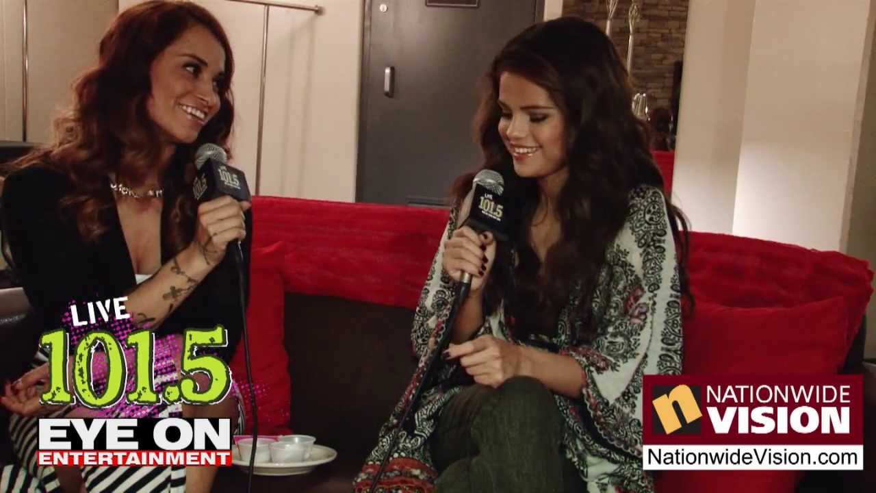 Selena Gomez Is Not A Fan Of Chocolate Covered Insects