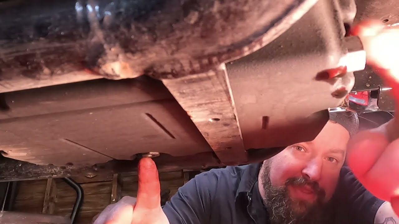 3 Hole Oil Change M8 Softail Lowrider ST