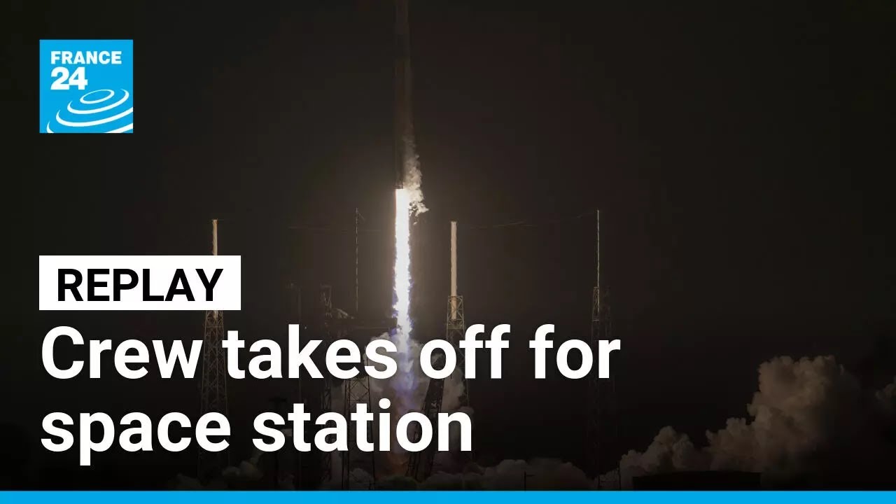 Replay: International crew takes off for space station • FRANCE 24 English