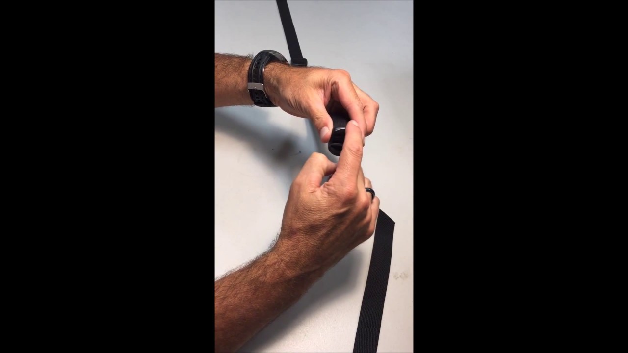 How To Thread Rightline Gear Car Top Carrier Straps