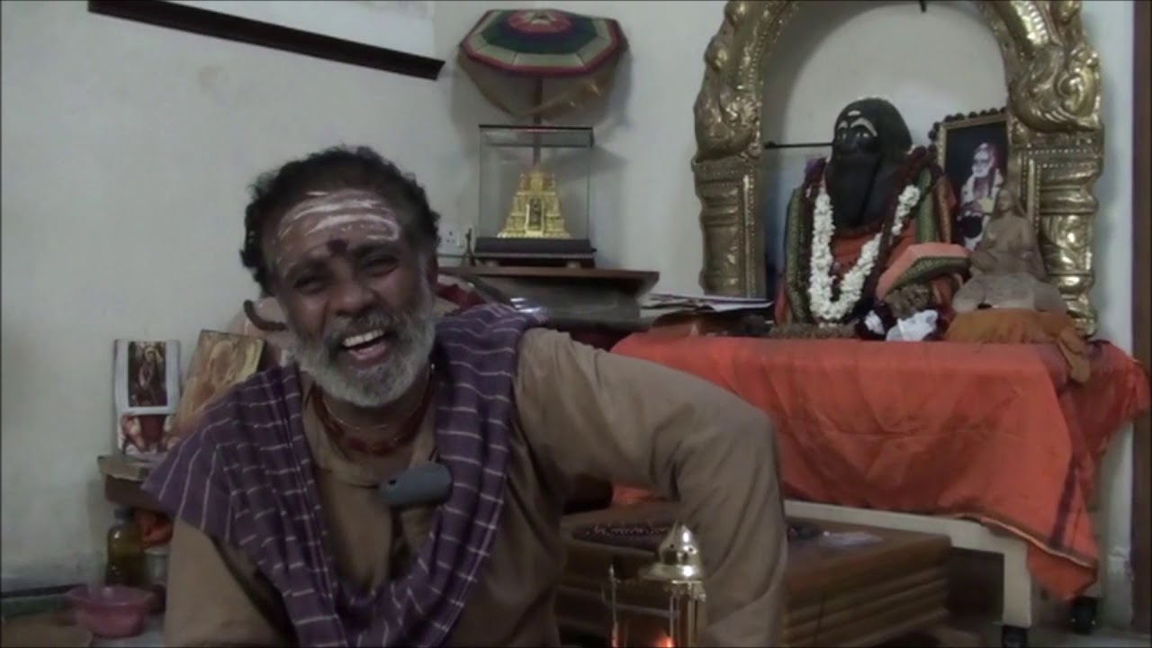 Experience With Maha Periyava By : Auditor Mouli