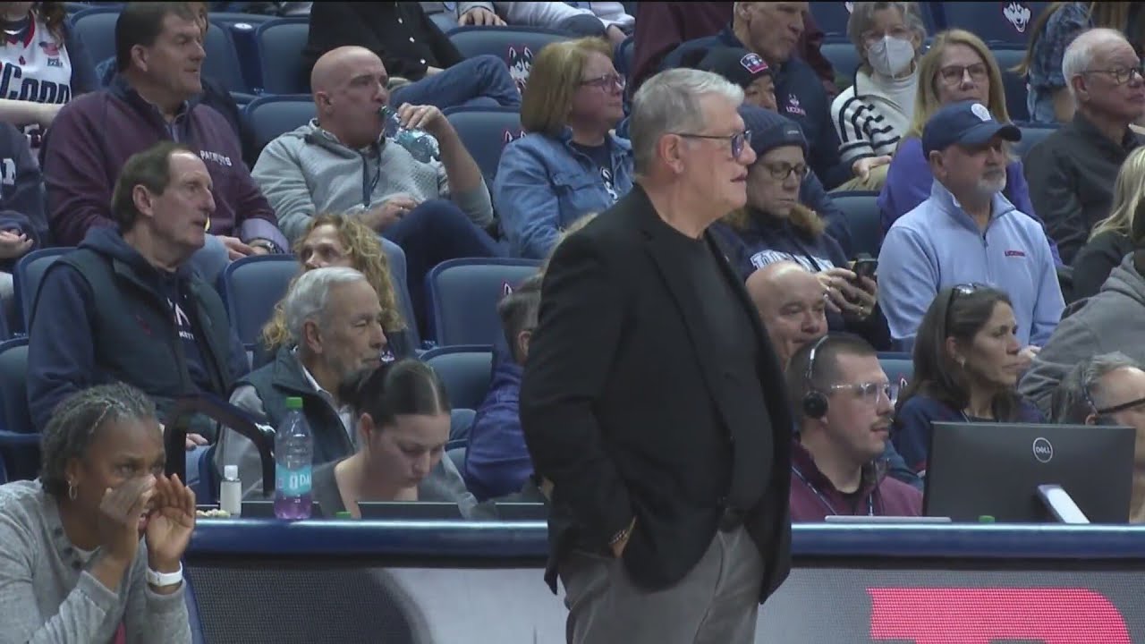 Ziebell shines UConn women topple Xavier