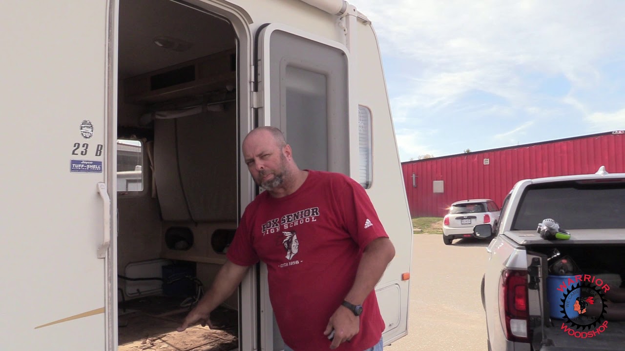 Hybrid camper Water damaged floor repair - Part 1