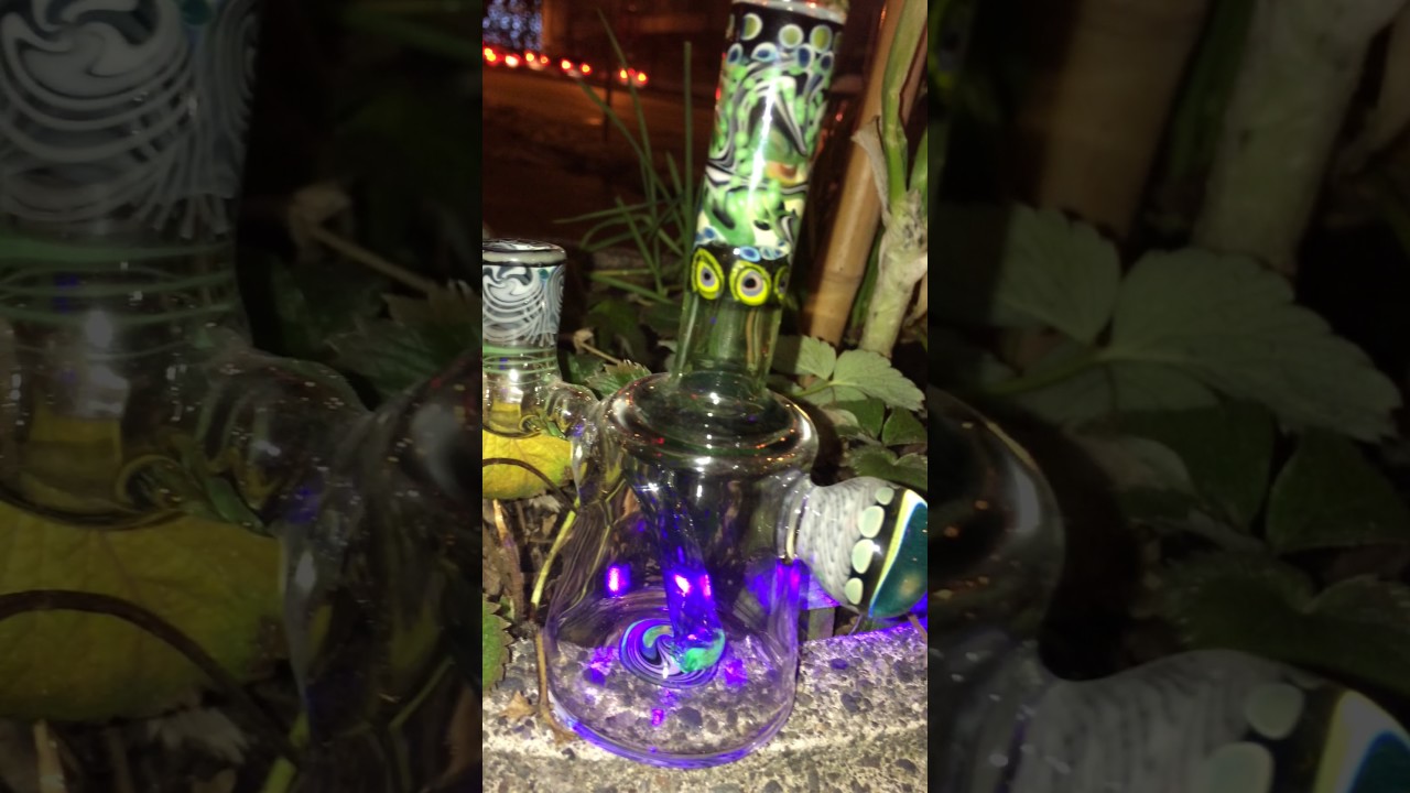 UV reactive Mini Milker made by Gnosy Glass