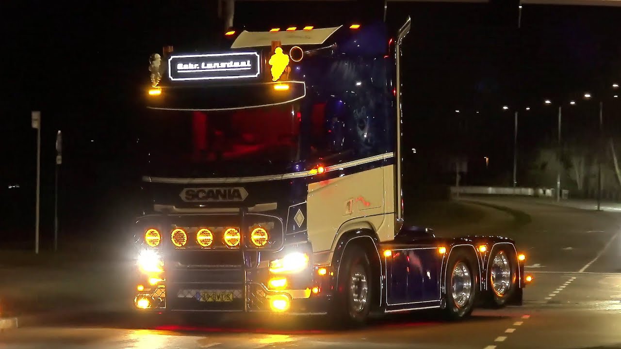 Mega Trucks Festival 2024 with Scania V8 open pipes sound and beautiful Trucks by Night