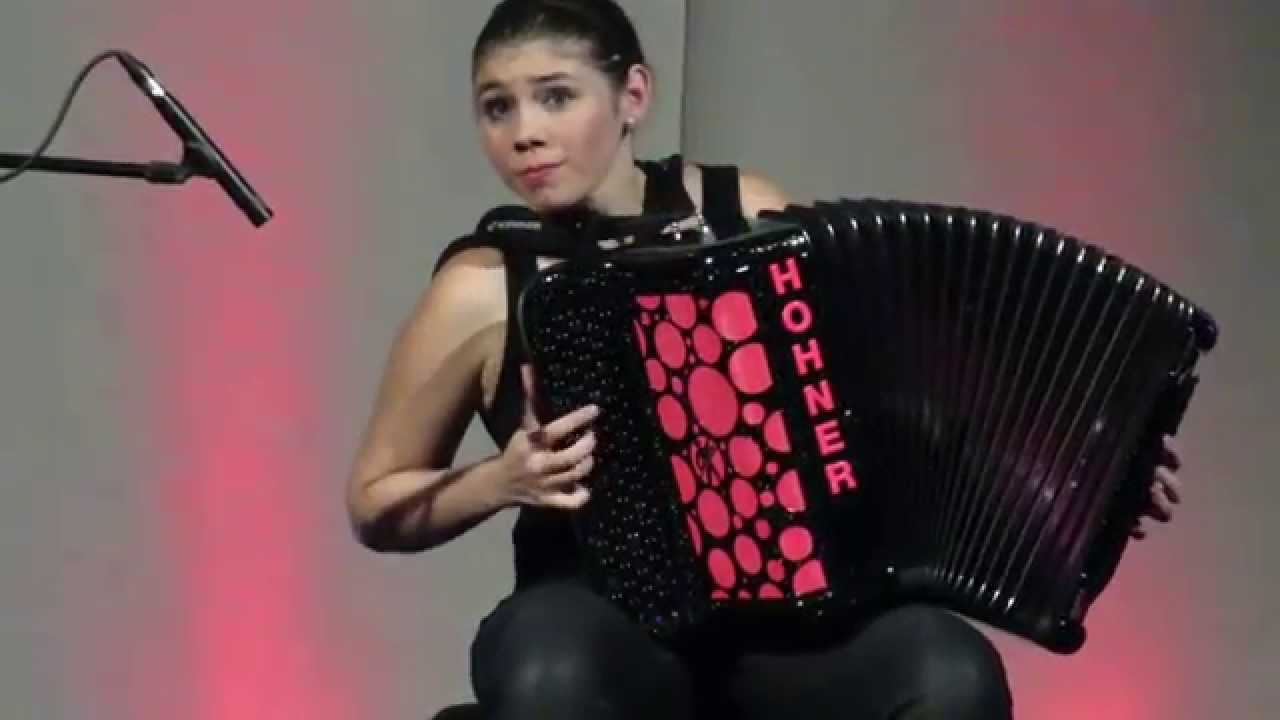Trophée mondial de l'accordéon à Martigny - Lucia Genilloud - 21.10.2015