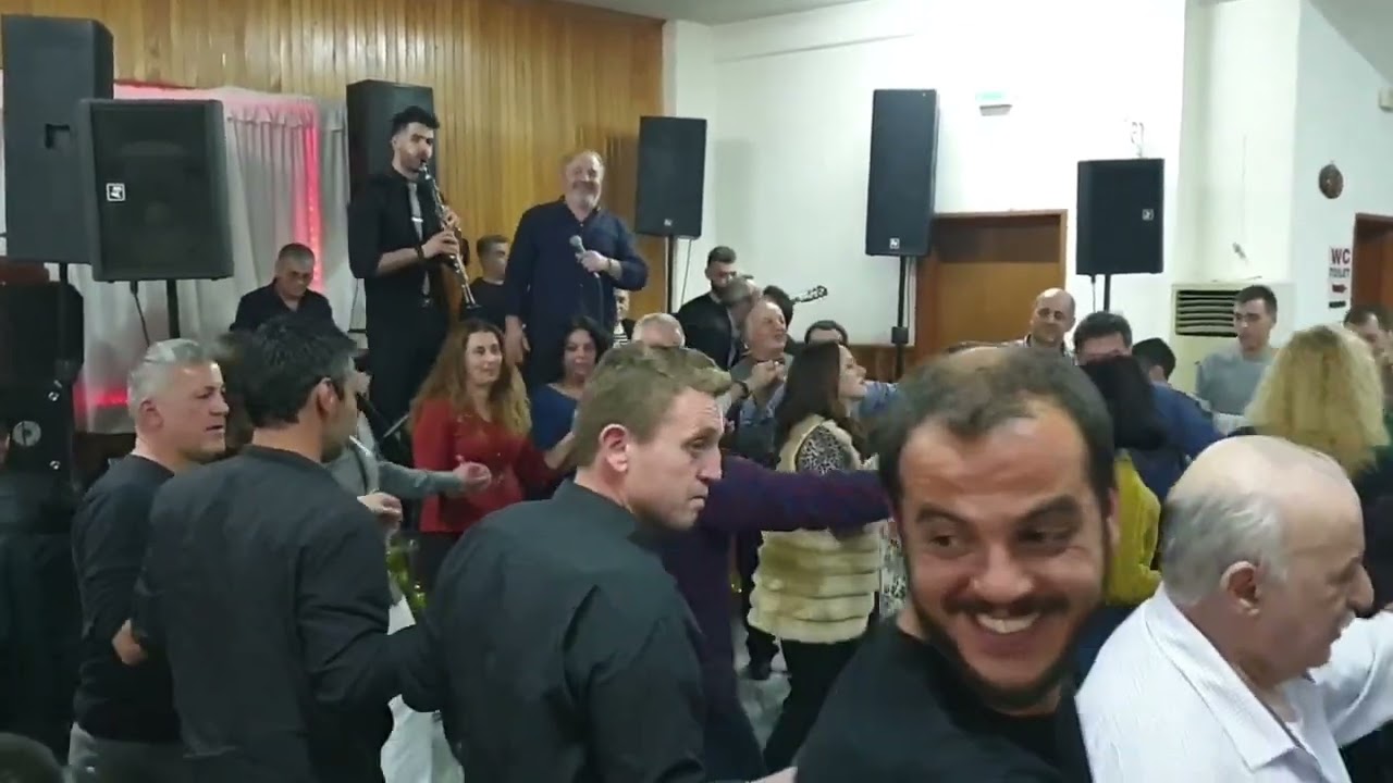 Σιέττος Μουγκοπέτρος 'Συλλογισμενος περπατώ' Τυρός 2020!