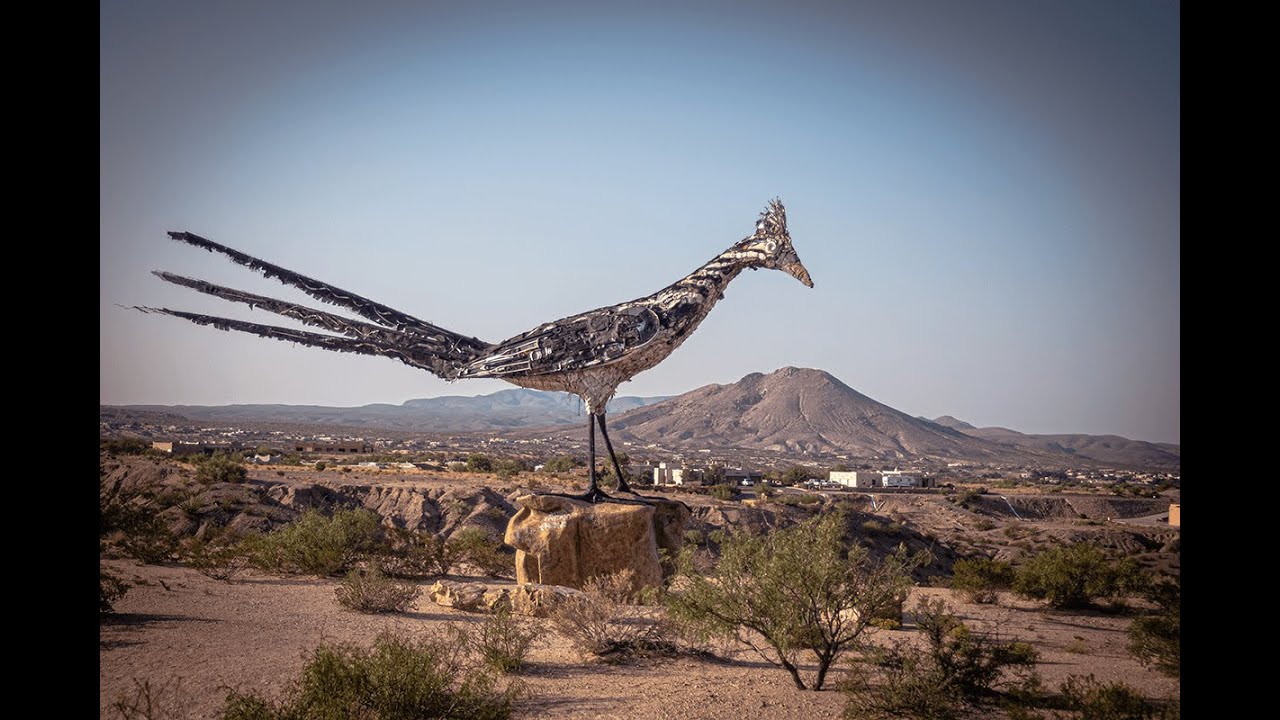The Giant Roadrunner Over The Highway in Las Cruces 4K