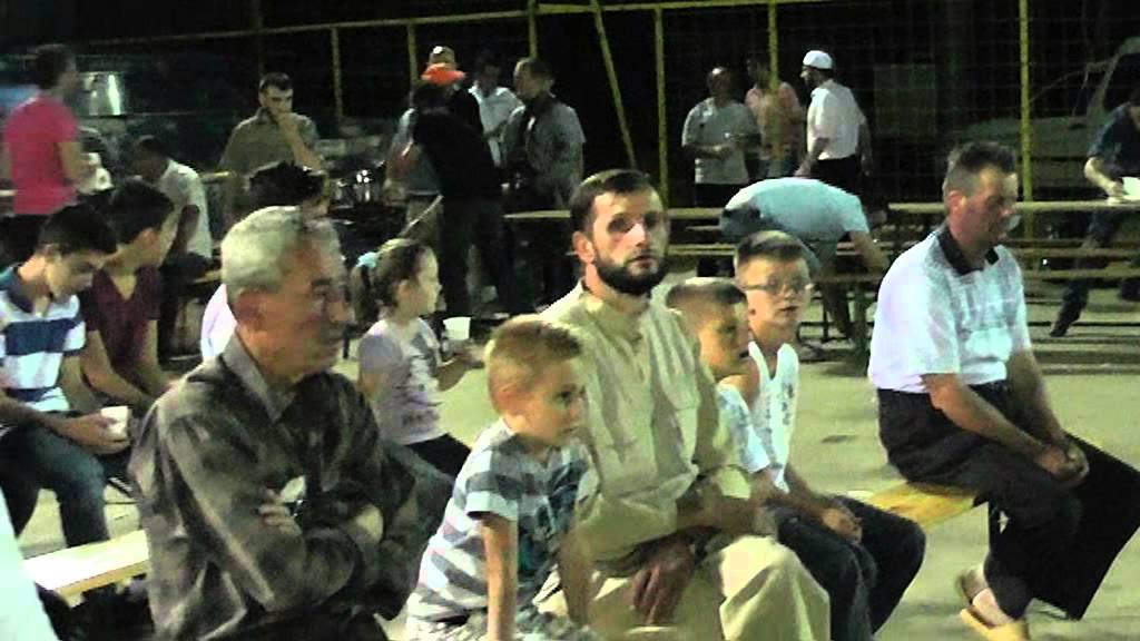 RAMAZANSKI IFTAR PODGORCI JULI 2013