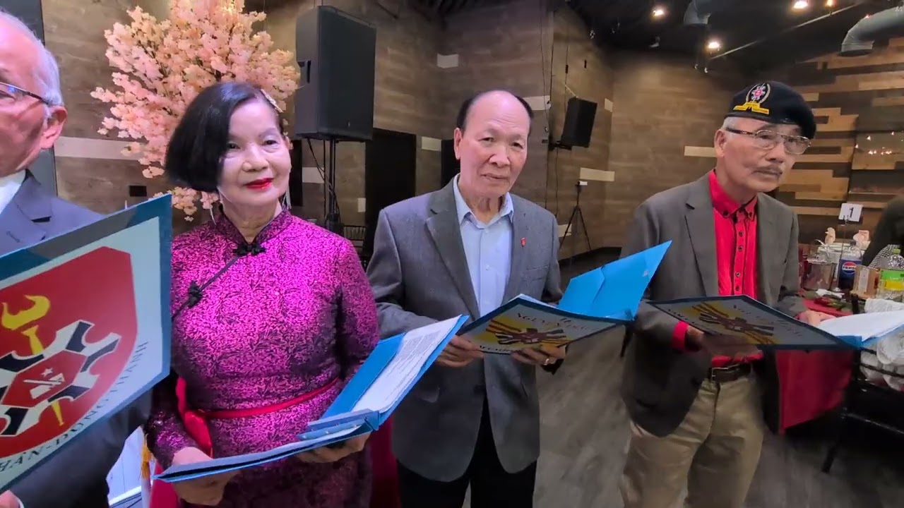 ĐÁP LỜI SÔNG NÚI 