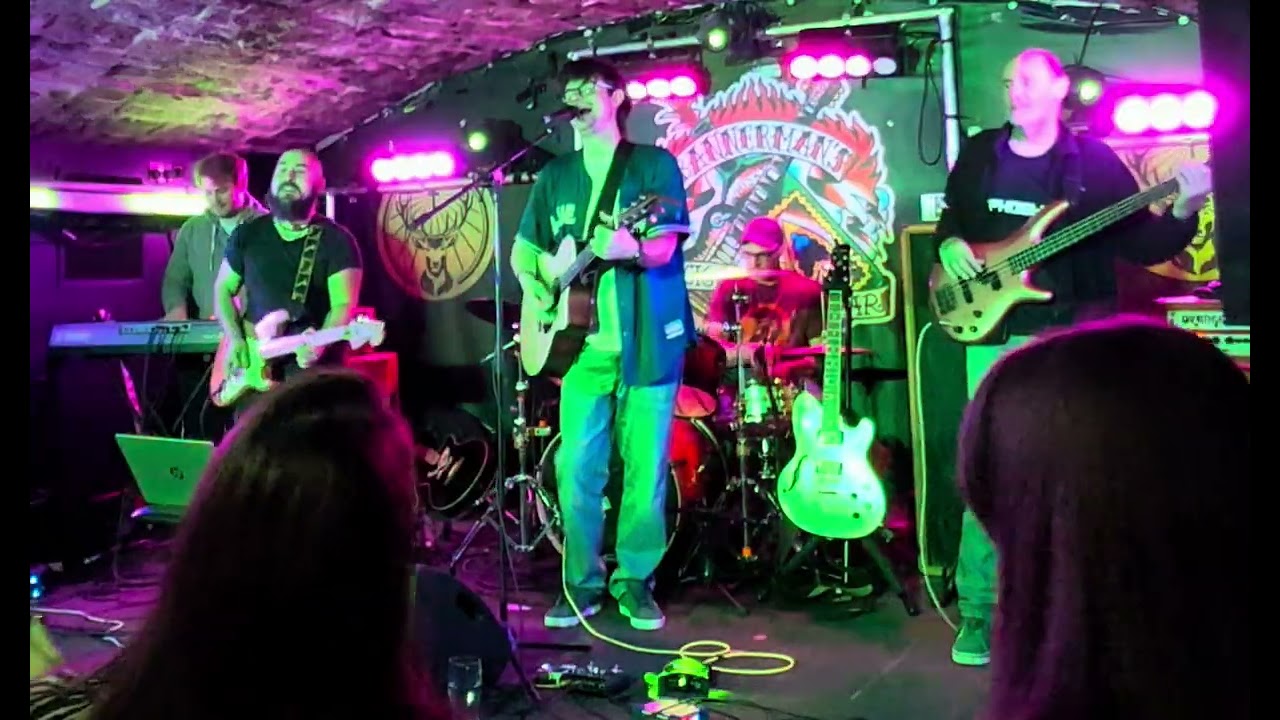 Learn to Fly - Live @ Bannerman's edinburgh. 23/10/25