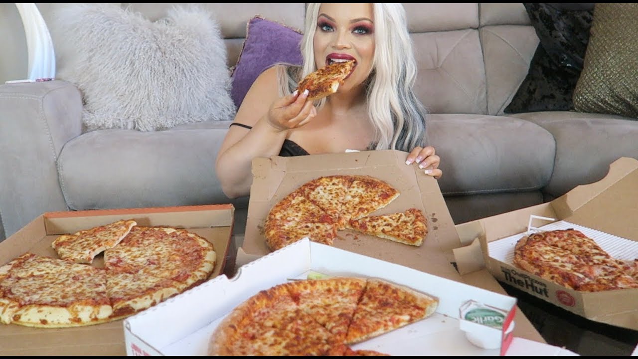 Pizza Hut vs Domino's vs Papa John's vs Little Caesar's | PIZZA TASTE TEST!