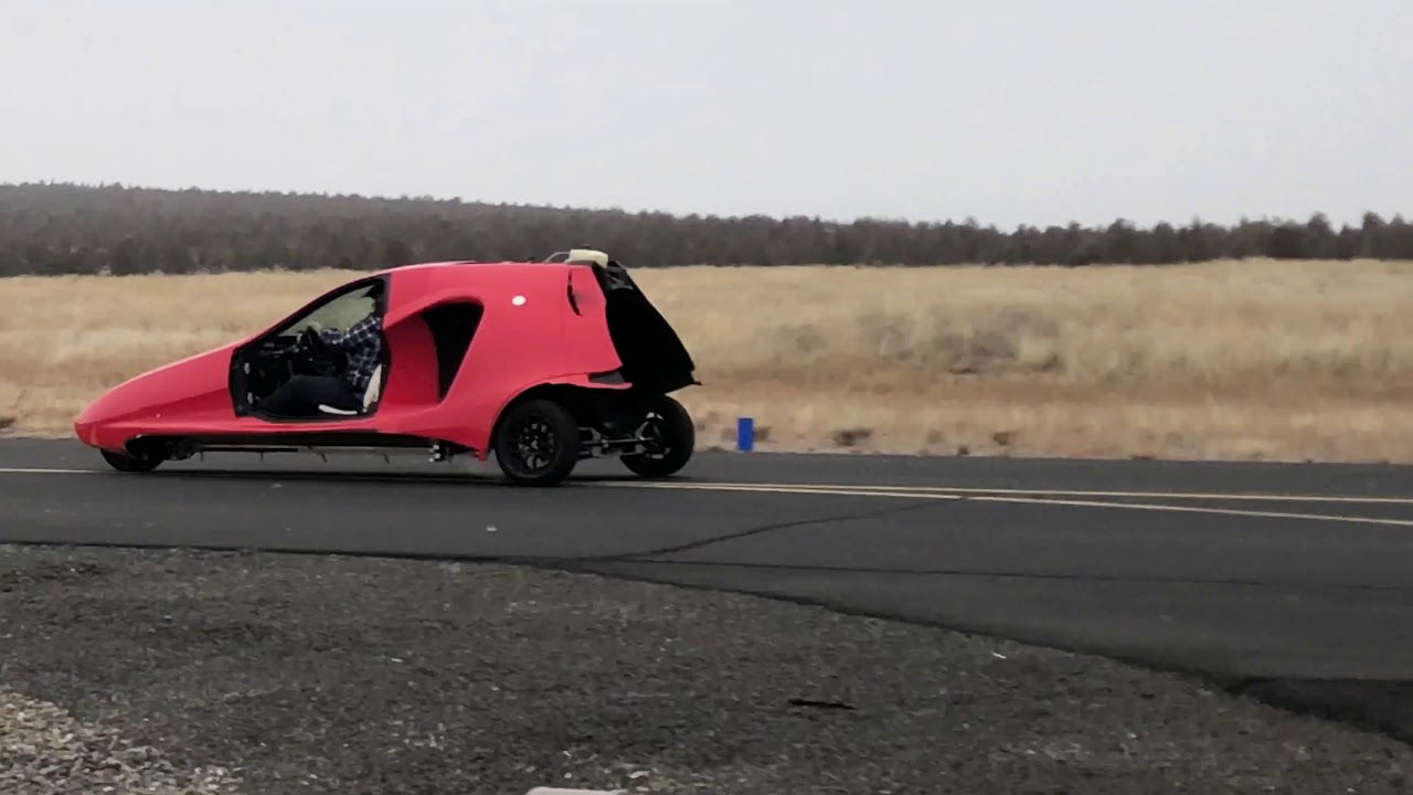 Switchblade Flying Sports Car: Prop Drive-By