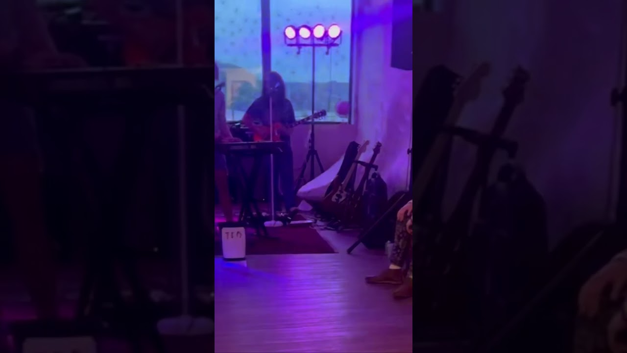 Hoodoo JIve- Evil ways jam #cincinnati #hoodoo #funk #psychedelic #cincinnatimusic #santana