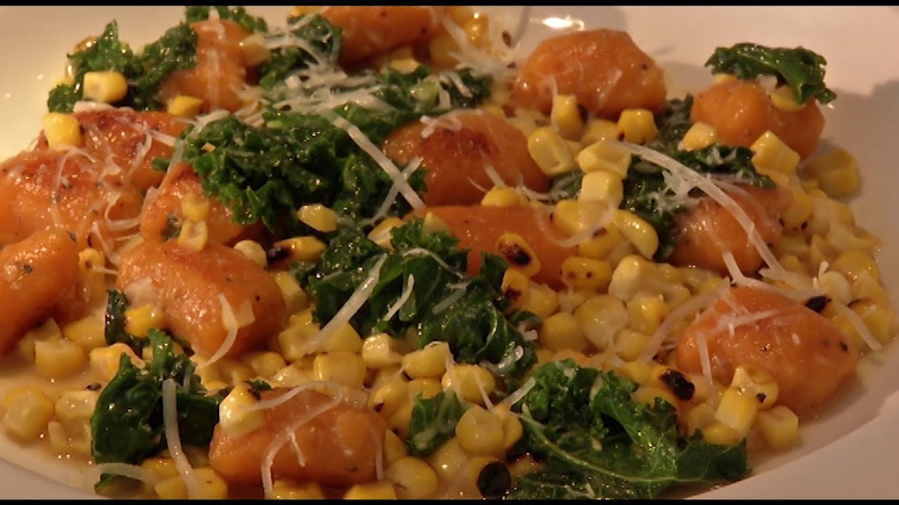 Raw vs cooked foods: How they change your gut