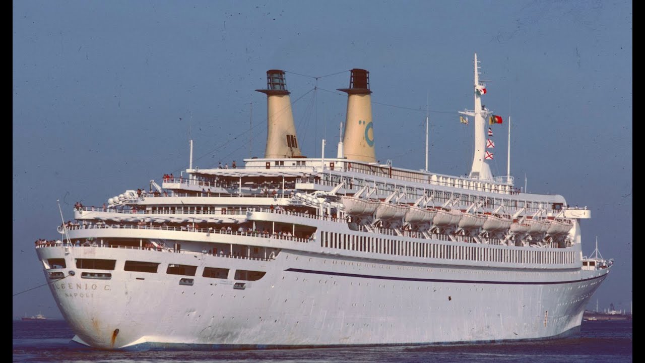 Le paquebot EUGENIO C de @costacruises  dans les années 60 @Perrin-M-croisieresetpaquebots