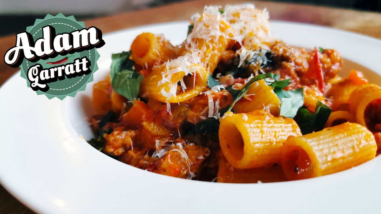 Spicy pork ragu with rigatoni | Quick & easy