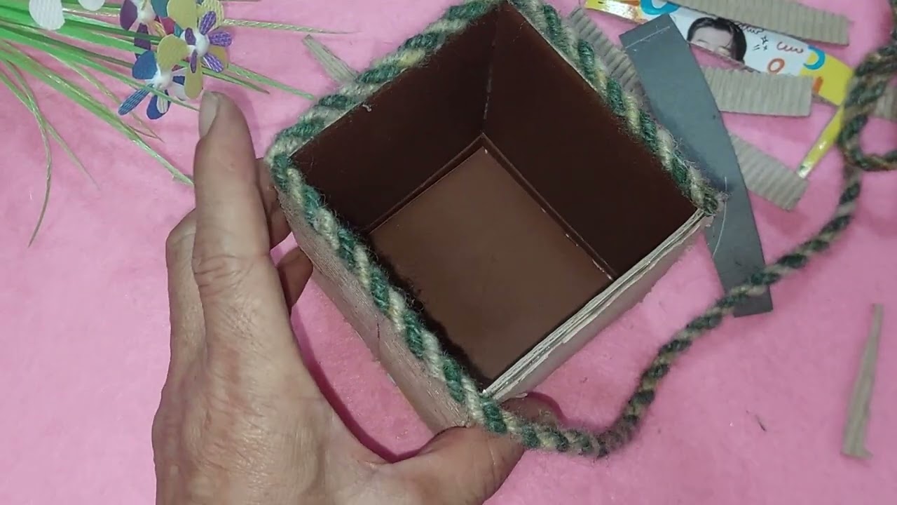 Making flower vase with coffee cupholder/Fall decoration ideas/ 가을 꽃병 만들기
